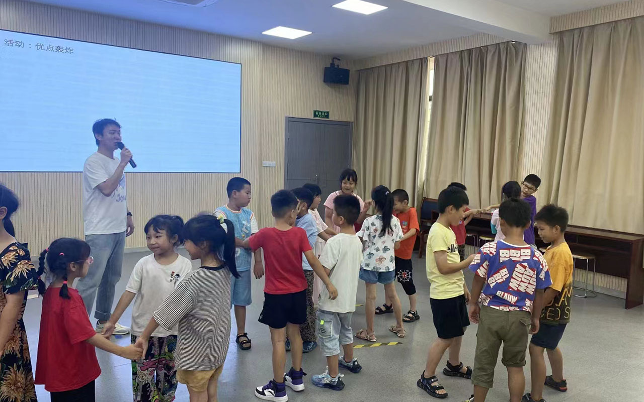 莘龙观乡中心学校